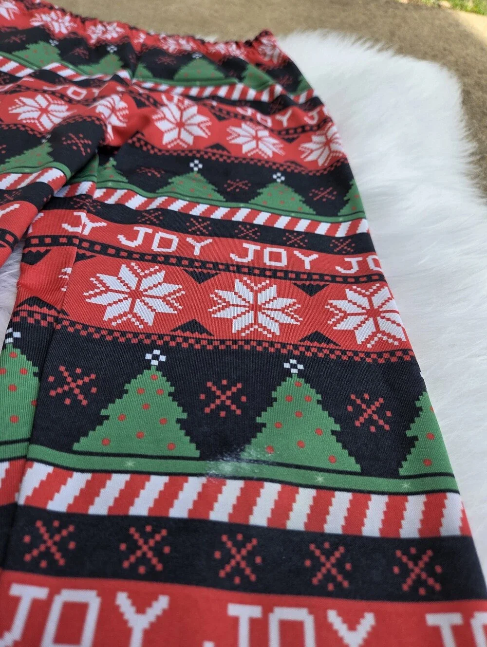 Joyce Concept festive christmas